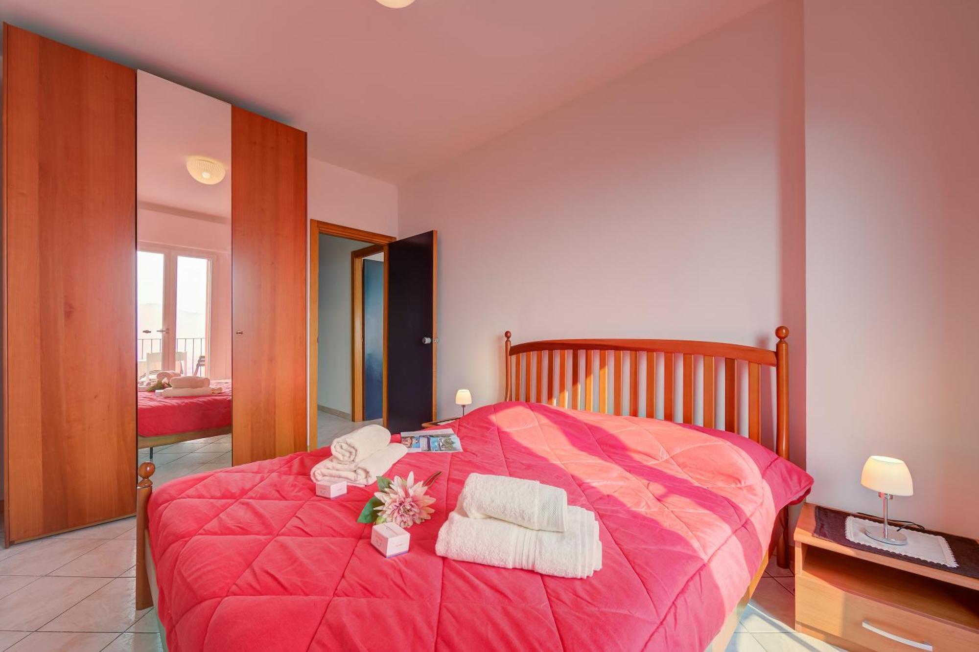 Lake View Dom-Us Apartment - Happy Rentals Riva del Garda Exterior photo